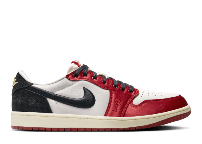 Air Jordan 1 Retro Low OG Trophy Room Away
