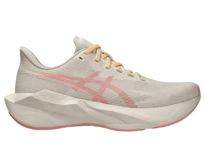 Asics Novablast 6 FP Movement (W)