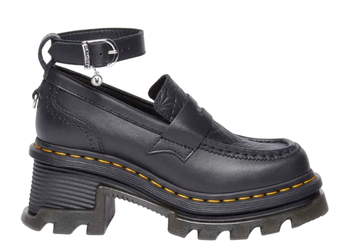 靴 Dr. Martens Wednesday CORRAN Dr. Martens Wednesday Corran - 32222001 Raffles & Where to Buy