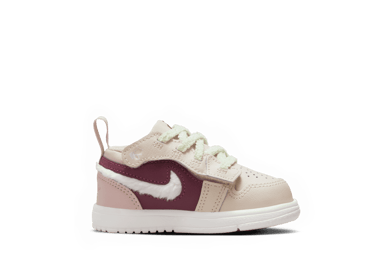 Jordan 1 Low Alt SE (TD)