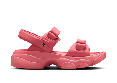 Jordan Deja Sandals in Pink | FN5036-601