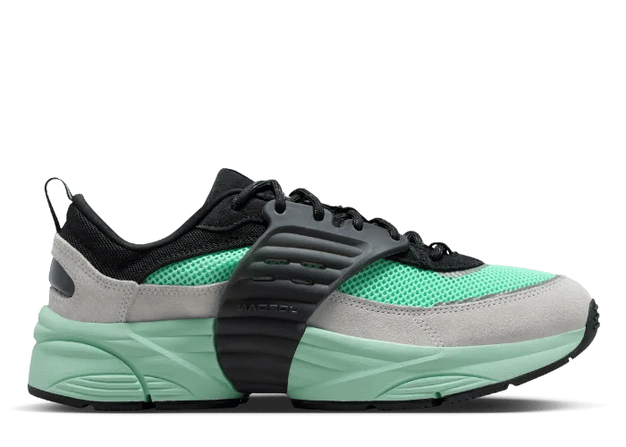 Jordan Trunner O/S Black Jade Aura (GS)