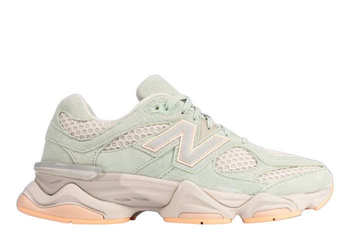 スミスキー New Balance 9060 Missing Pieces The Whitaker Group Silver