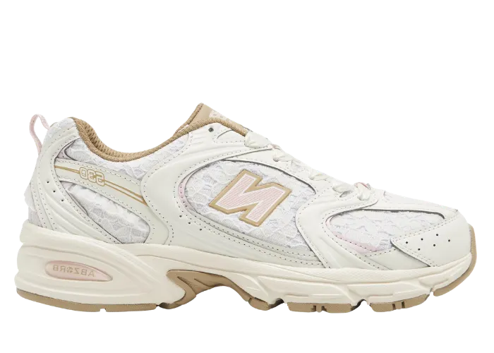 New Balance 530 Sakura