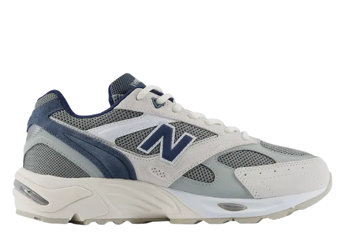 New Balance 880R "Sea Salt / Bayberry"
