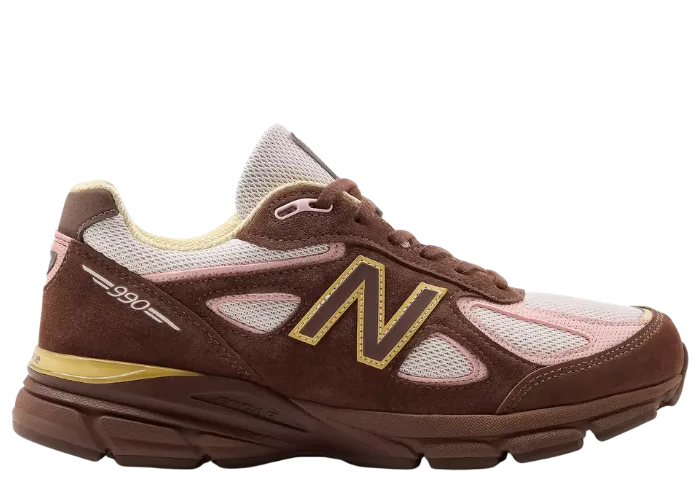 New Balance 990v4 MiUSA "Pumpernickel"