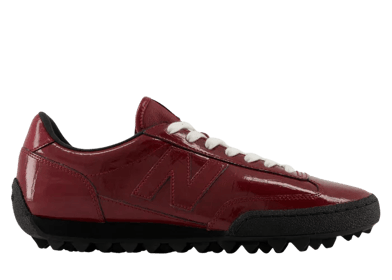 New Balance Gator Run Shadow Red