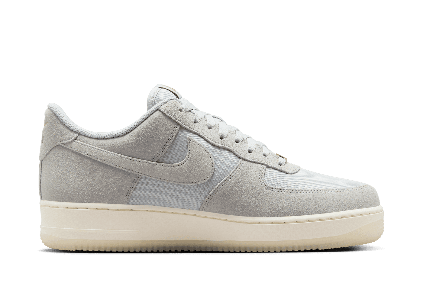 Nike Air Force 1 '07 LV8