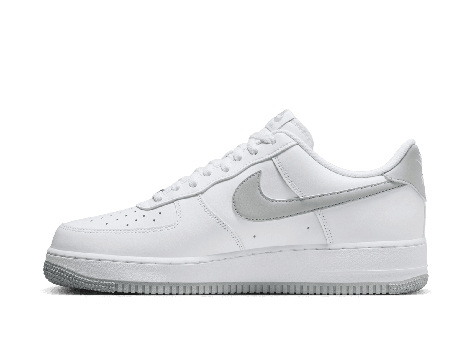 スニーカー Nike Air Force 1 07 M White Light Smoke Grey FJ4146100 FJ414 Nike Air Force 1 '07 'White Light Smoke Grey' - FJ4146-100