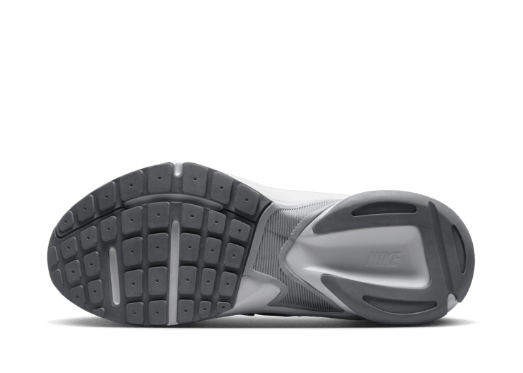 Nike AL8