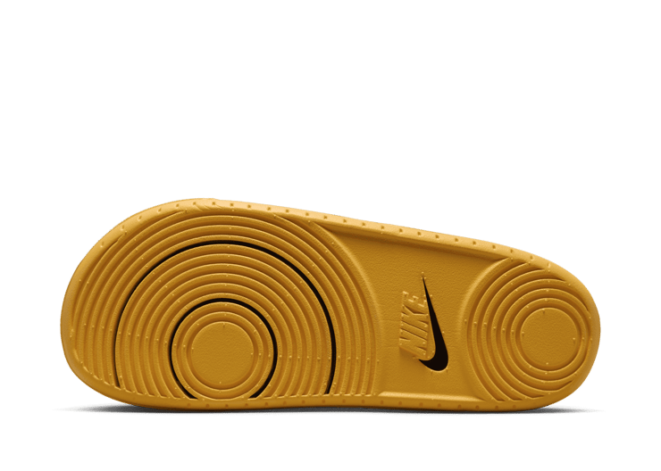 Nike College Offcourt (Michigan) Slides