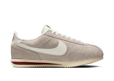 Nike Cortez SE Suede in Grey | HF3142-001