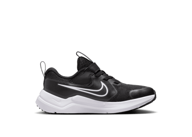Nike Cosmic Runner