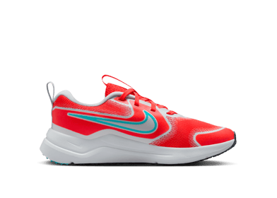 Nike Cosmic Runner Road