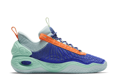 Nike Cosmic Unity
