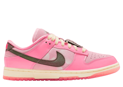 Nike Dunk Low LX Barbie (W)