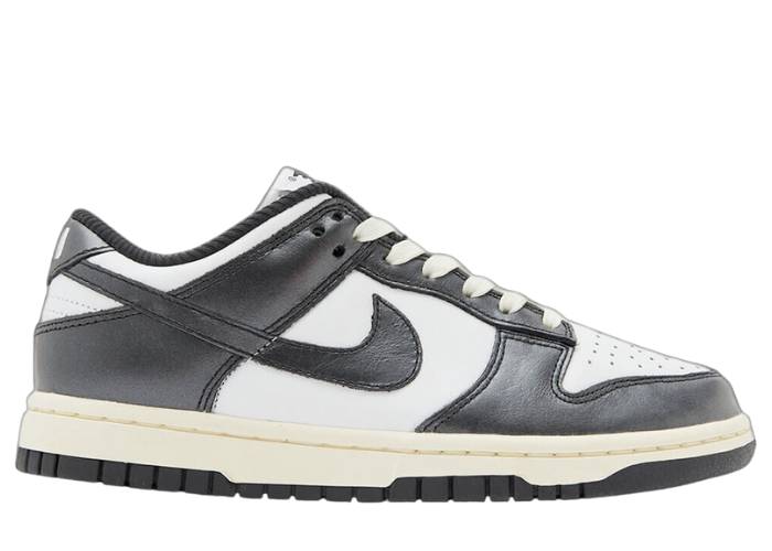 Nike Dunk Low Vintage Panda (W)