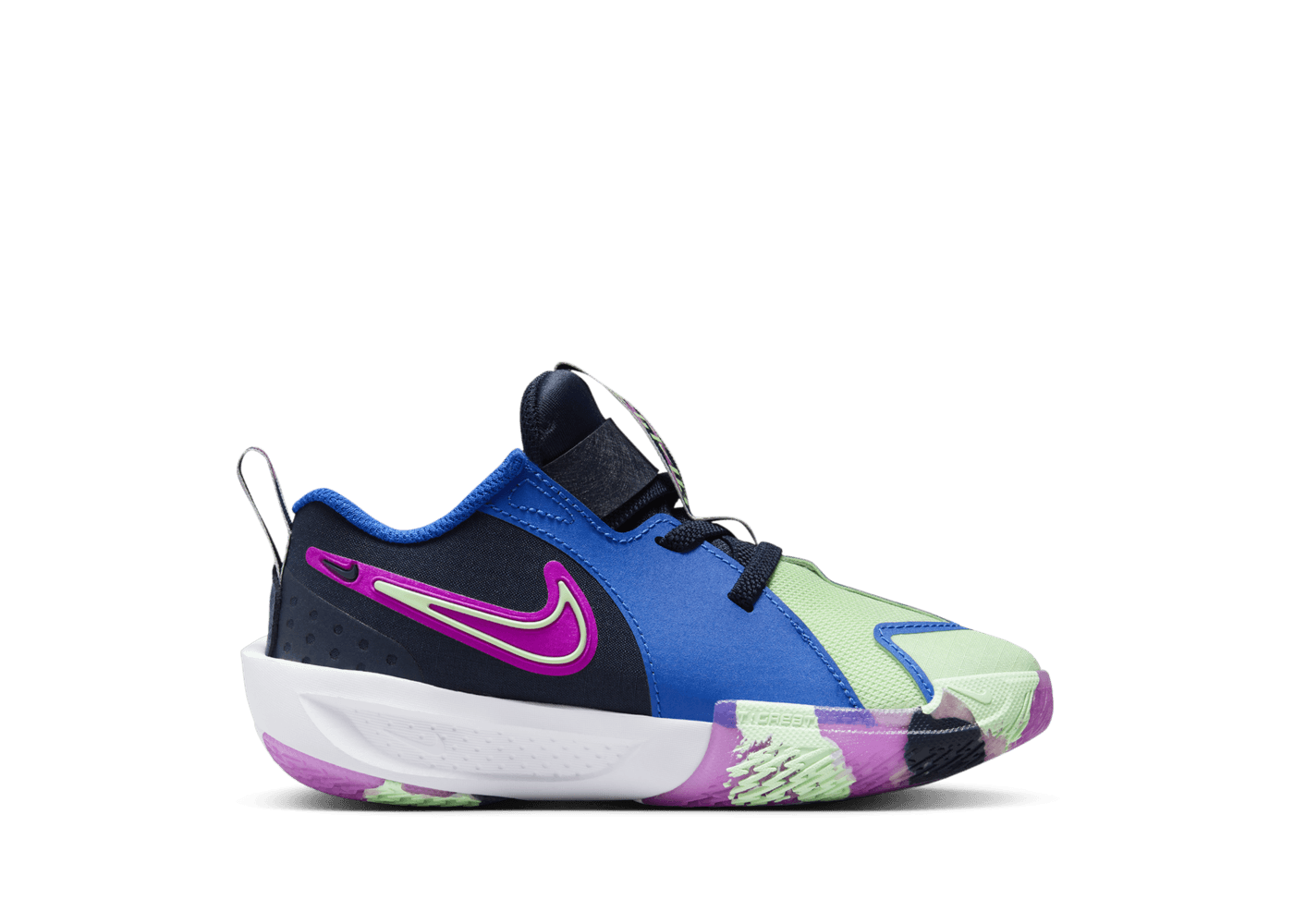 Nike G.T. Cut 3 SE Basketball (PS)