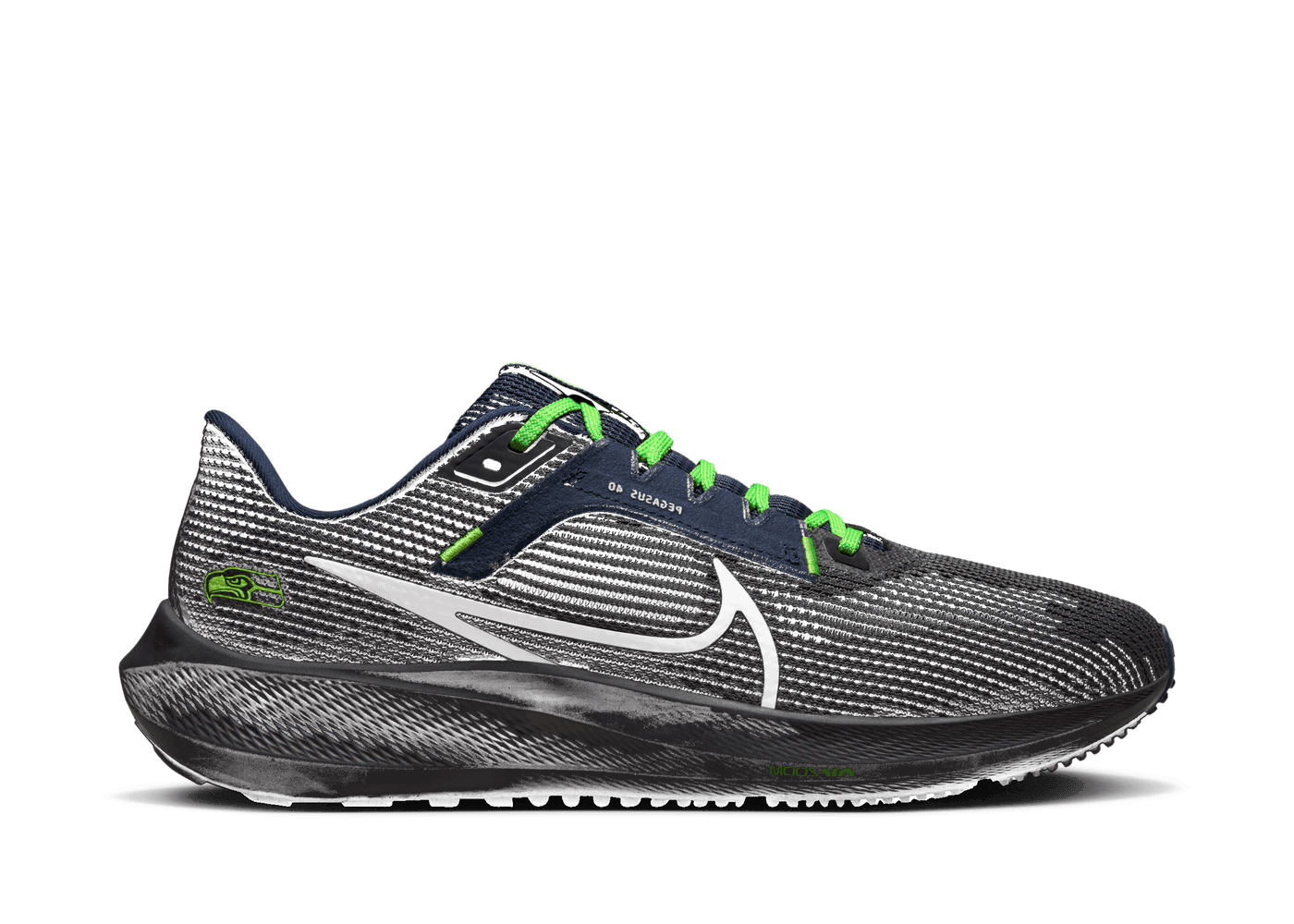 nike-nfl-x-air-zoom-pegasus-40
