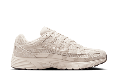Nike P-000 SE