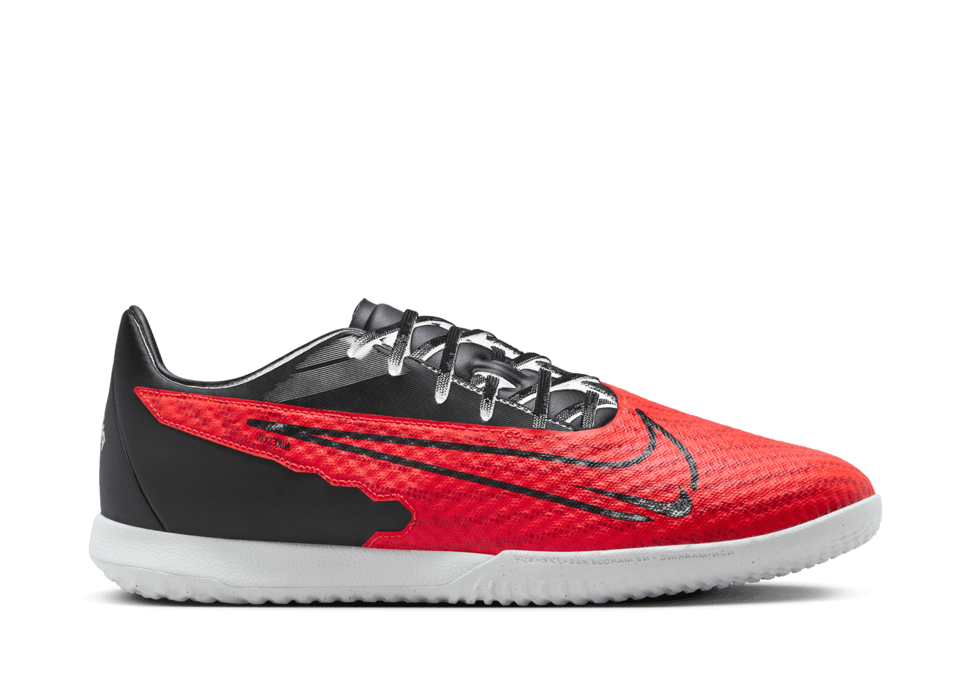 Nike Phantom GX Academy Indoor/Court Soccer