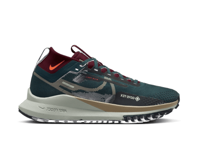 Nike React Pegasus Trail 4 GORE-TEX 'Deep Jungle Night Maroon' (W)
