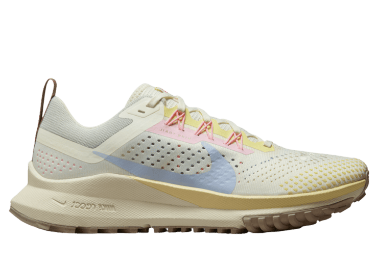 Nike React Pegasus Trail 4 'Sail Blue Whisper' (W)