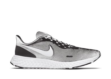 Nike Revolution 5 'Black White'