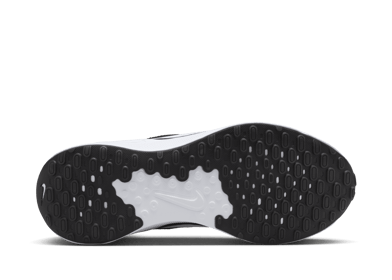 Nike Revolution 7 EasyOn 'Black White'