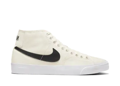 Nike SB BLZR Court Mid Skate