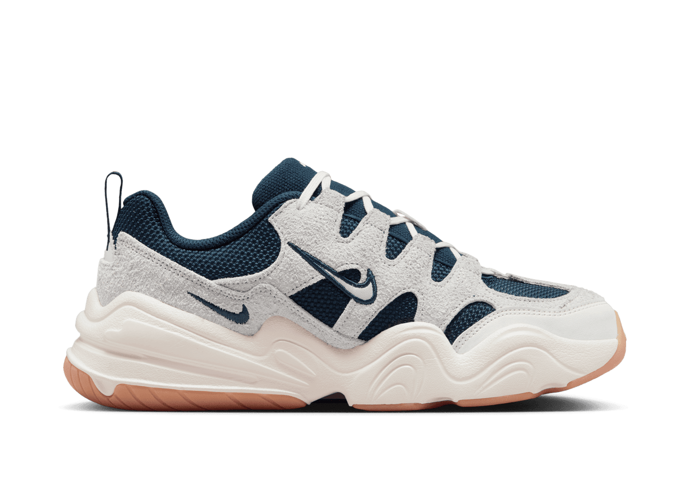 Nike Tech Hera