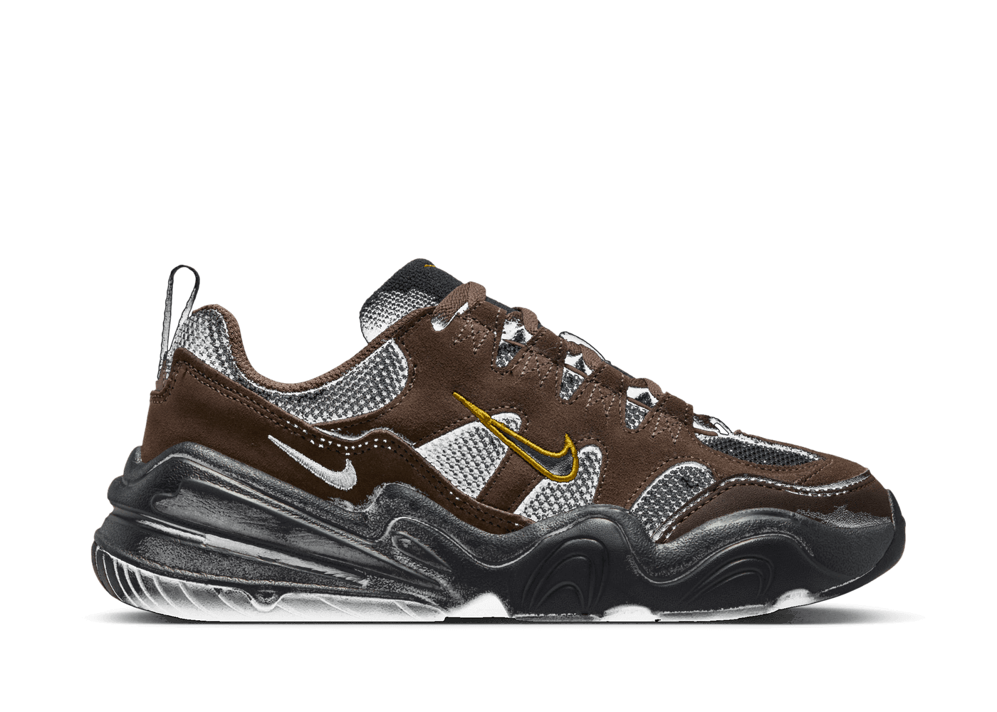 NIKE TECH HERA ブラウン NIKE TECH HERA CACAO WOW/BLACK-BRONZINE（ナイキ テック ヘラ