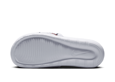 Nike Victori One Slides