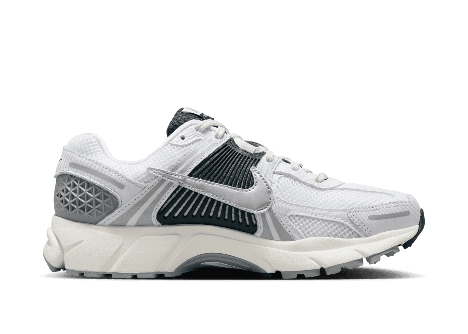 シューズ・サンダルその他 Nike zoom vomero 5 women shoes HV2412-100 Nike Zoom Vomero 5 - HV2412-100 Release Date, Raffles