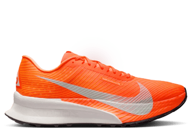 Nike ACG Ultrafly Trail Hyper Crimson