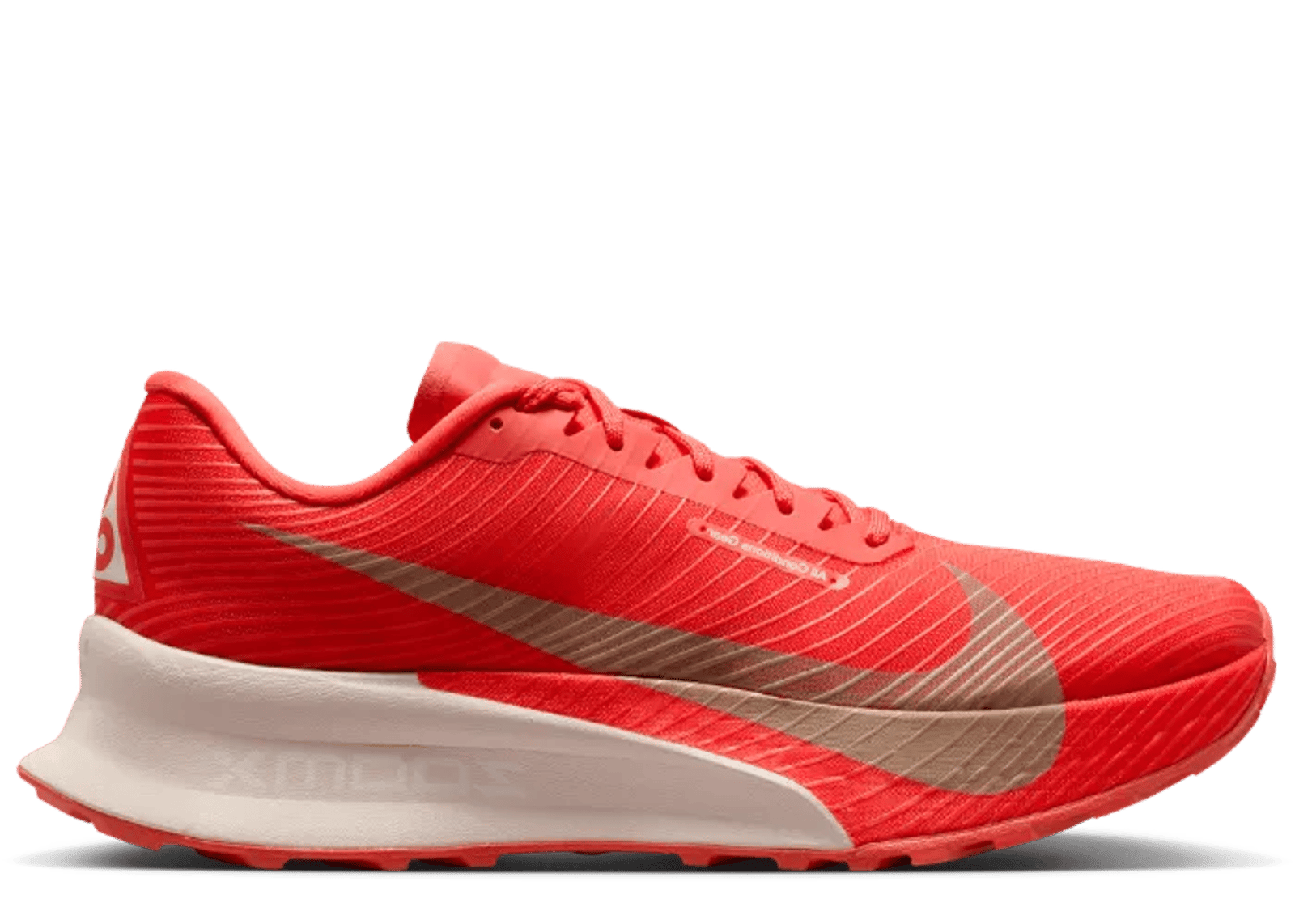 Nike ACG Ultrafly Trail Light Crimson