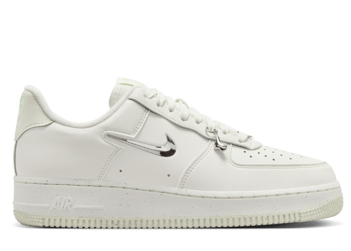 Nike Air Force 1 Low SE Next Nature Sail FN8540 100