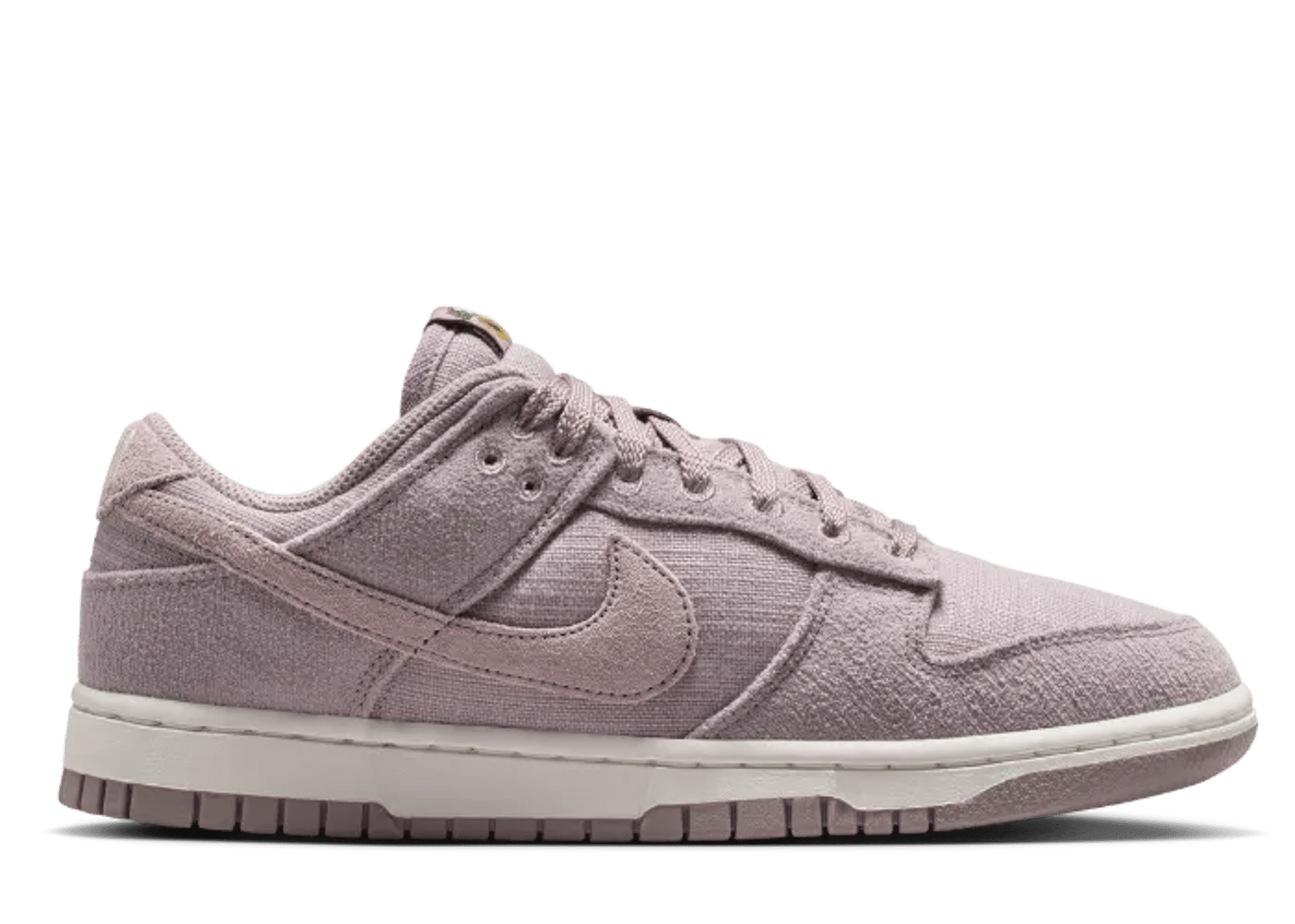 Nike Dunk Low Now Accepting All Flowers (W)