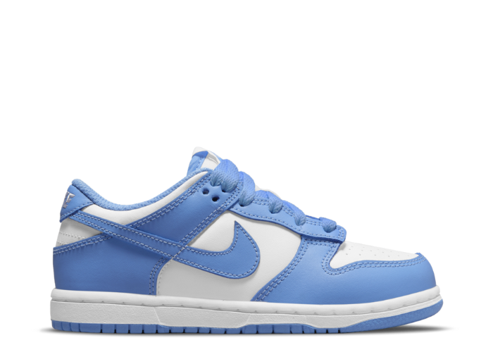 Nike Dunk selling Low “UNC”