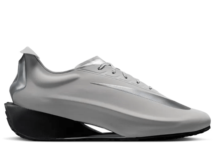 Nike First Sight Noir Flat Silver (W)