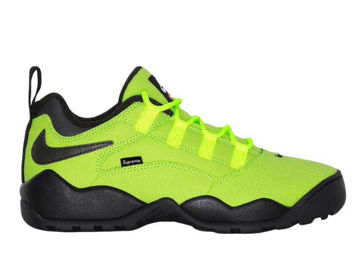Nike SB Darwin Low Supreme Volt