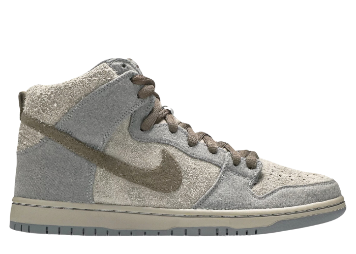 Nike SB Dunk High Tauntaun