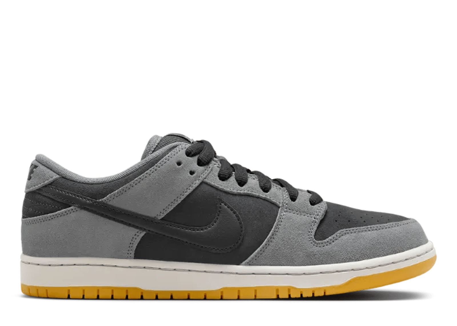 スニーカー Nike SB Dunk Low Dark Grey Black Gum SS 18 2018 The Nike SB Dunk Low Dark Smoke Grey Black Gum Releases