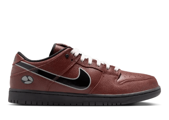 Nike SB Dunk Low Limosine Skateboards