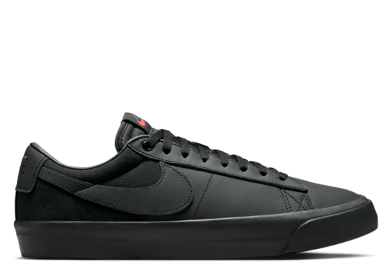 Nike SB Zoom Blazer Low Pro GT ISO Triple Black