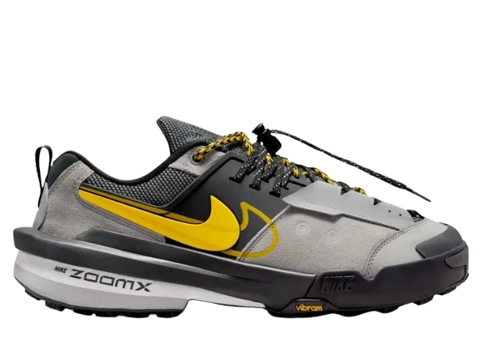 スニーカー sacai x Nike Zegamadome HQ8618-001 / HQ8618-002 / HQ8618-100 sacai Nike Zegamadome Release Date May 2025