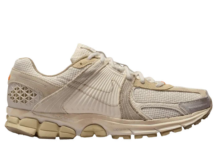 22-23シーズン　ロメロ Women's THE ROGER Spin | White & Undyed | On United States