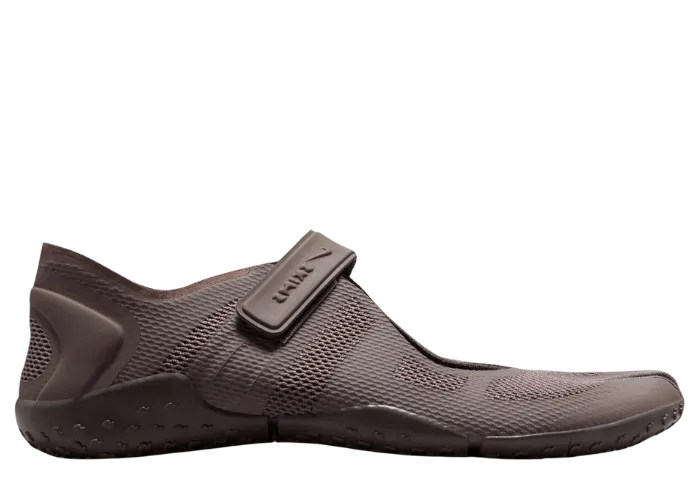 NikeSKIMS Rift Mesh Cave Stone