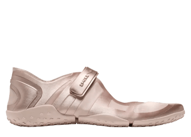 NikeSKIMS Rift Satin Silt Red