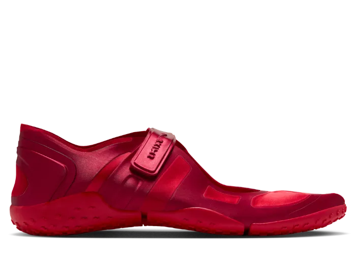 NikeSKIMS Rift Satin University Red (W)